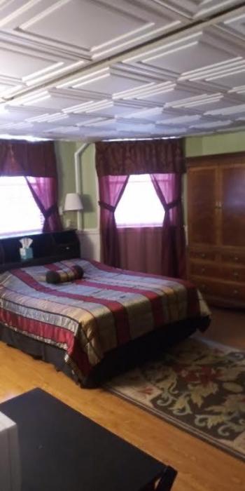 463 Beacon Street Guest House Main image